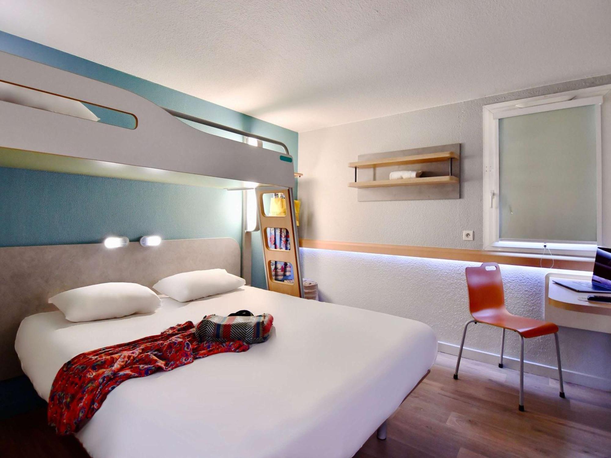 Ibis Budget Vannes Esterno foto