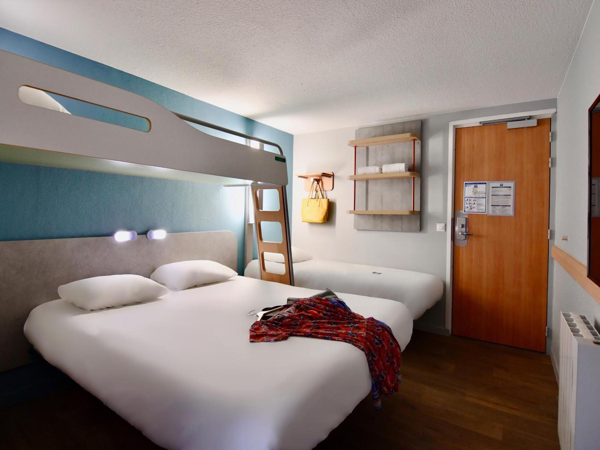Ibis Budget Vannes Esterno foto