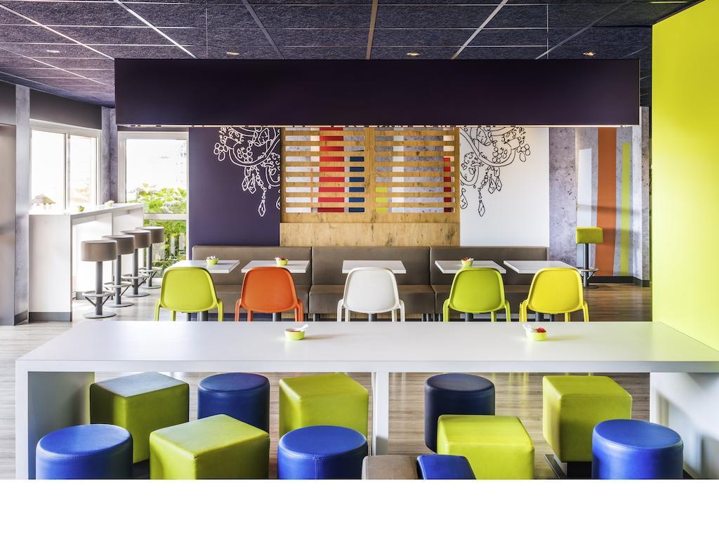 Ibis Budget Vannes Esterno foto