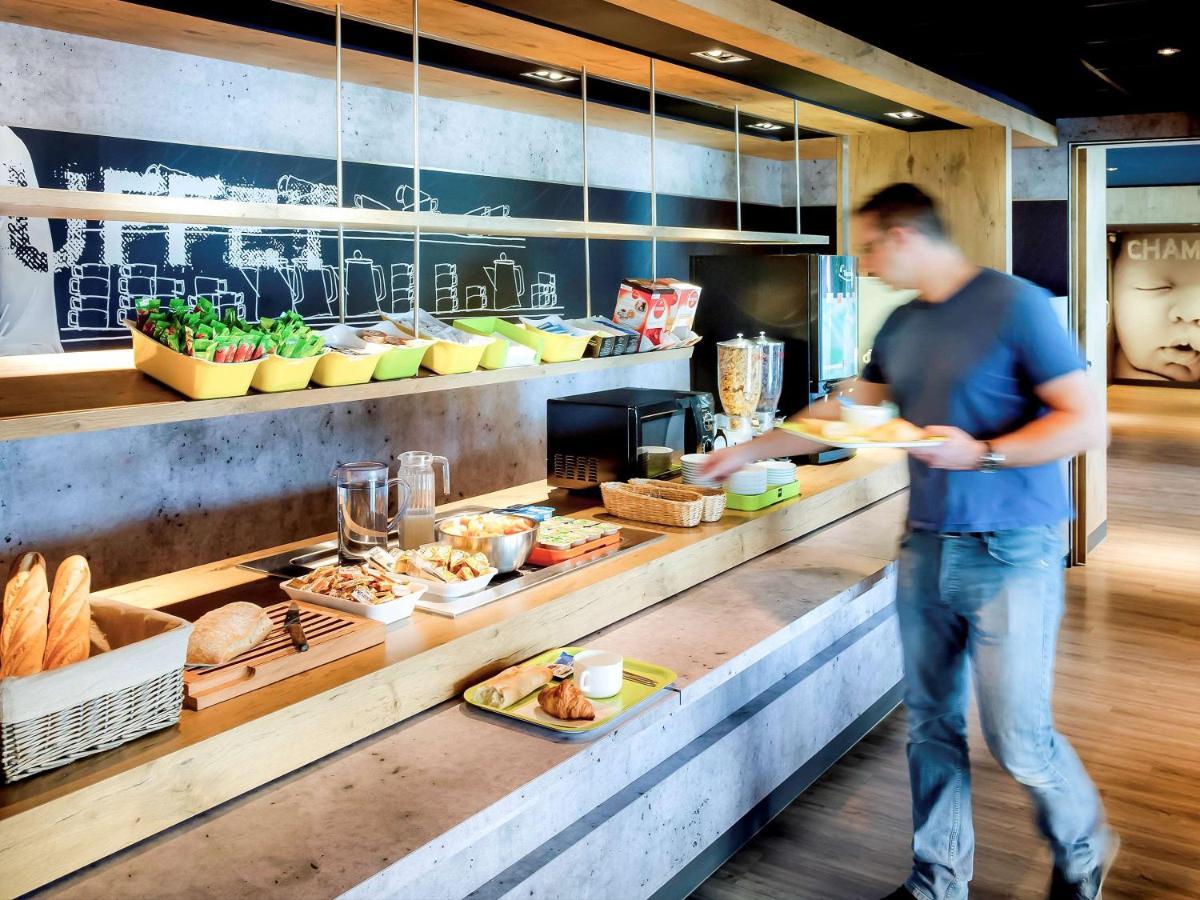 Ibis Budget Vannes Esterno foto